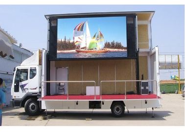 移動式トレーラーのLED表示P16ピクセル一定した現在のドライブの種類の広告